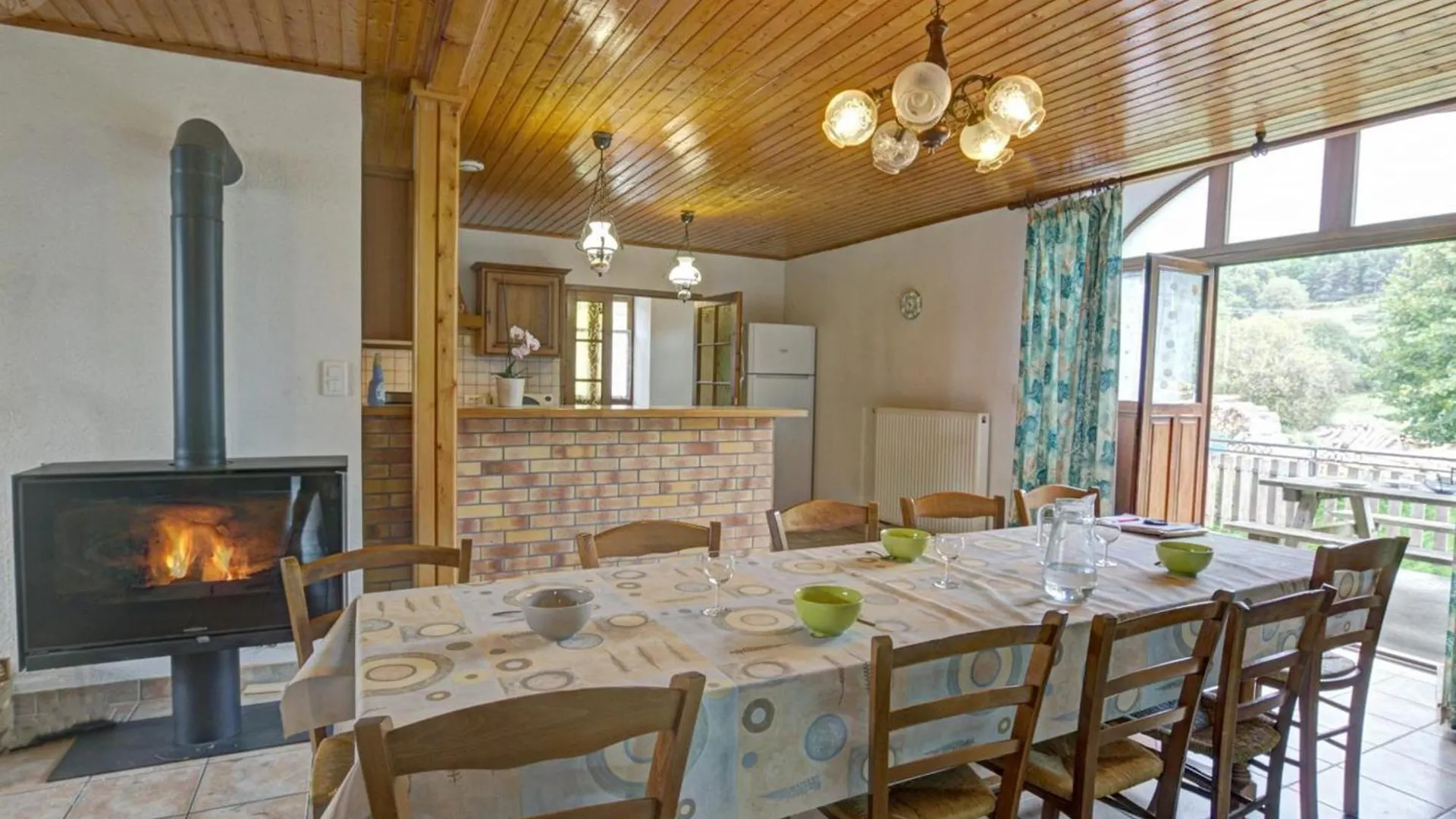 Holiday home Gite Spacieux Avec Jardin Et Cheminee A Gumieres - Fr-1-496-148